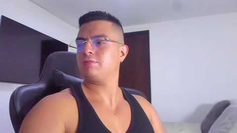 JBrooksXx online show from 02-12-25, 02:14