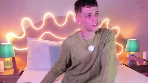 J A S S O N  online show from 10-04-25, 08:29