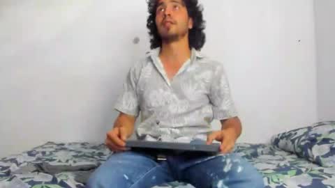 Snapshot of jave_rave chatting on 11-08-25, 08:18 jave_rave online show from 11-08-25, 08:18