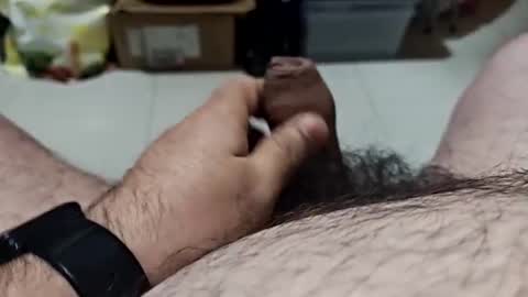 javier83max online show from 04-12-26, 08:58