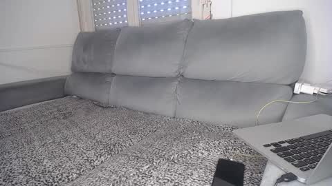 Snapshot of javierandaniel chatting on 12-19-24, 06:45 Javier online show from 12-19-24, 06:45