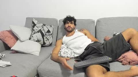 Javier  online show from 03-23-26, 12:03