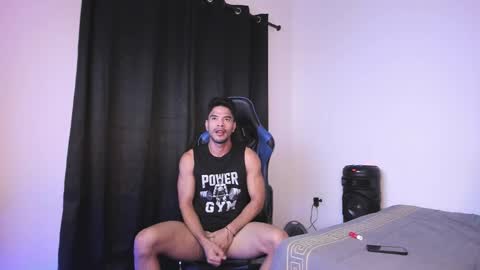 Snapshot of javiercarrera222 chatting on 02-16-25, 04:53 Javier online show from 02-16-25, 04:53