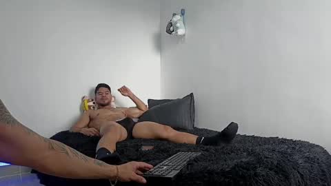 Javier online show from 04-19-26, 09:50