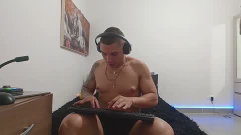 Javier online show from 04-23-26, 12:45