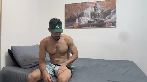Snapshot of javiercarrera222 chatting on 06-14-26, 02:57 Javier online show from 06-14-26, 02:57