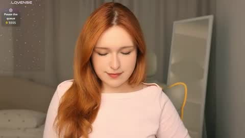 Snapshot of jawyqueen_ chatting on 05-28-26, 01:08 your Bella online show from 05-28-26, 01:08