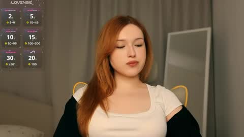 Snapshot of jawyqueen_ chatting on 05-30-26, 02:25 your Bella online show from 05-30-26, 02:25