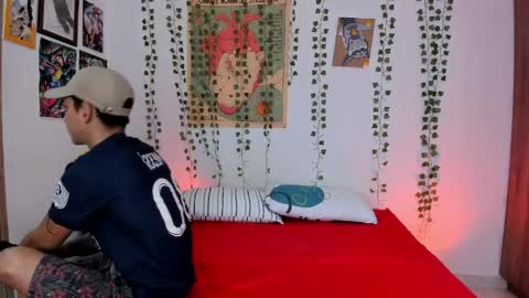 Jax and Jinx online show from 03-31-26, 12:05