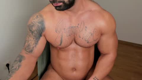 JaxonHunk online show from 02-07-25, 04:16
