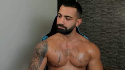 JaxonHunk online show from 12-20-25, 01:23