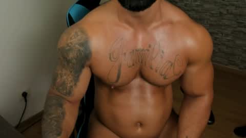 Snapshot of jaxonhunk chatting on 05-25-26, 08:59 JaxonHunk online show from 05-25-26, 08:59