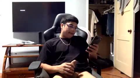 Snapshot of jay2sexyy02 chatting on 11-10-25, 12:20 jay2sexyy02 online show from 11-10-25, 12:20