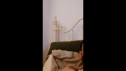 Snapshot of jay760185 chatting on 02-10-26, 03:54 jay760185 online show from 02-10-26, 03:54