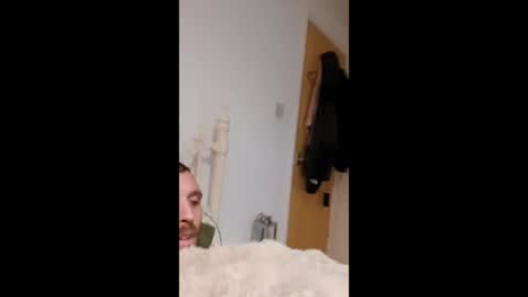 Snapshot of jay760185 chatting on 02-15-26, 07:21 jay760185 online show from 02-15-26, 07:21