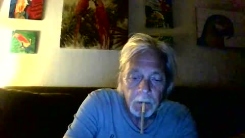 Snapshot of jay_jay1475 chatting on 11-12-25, 12:44 jay-jay1475 online show from 11-12-25, 12:44