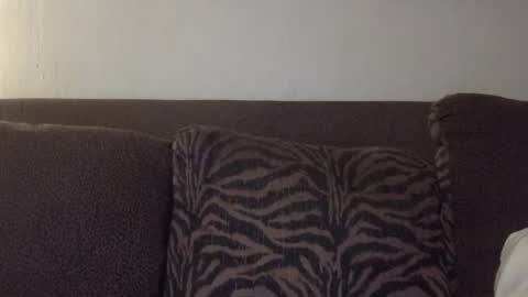 Snapshot of jay_jay1475 chatting on 11-13-25, 03:38 jay-jay1475 online show from 11-13-25, 03:38