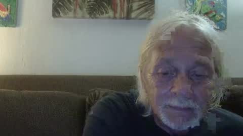 Snapshot of jay_jay1475 chatting on 11-26-25, 09:38 jay-jay1475 online show from 11-26-25, 09:38