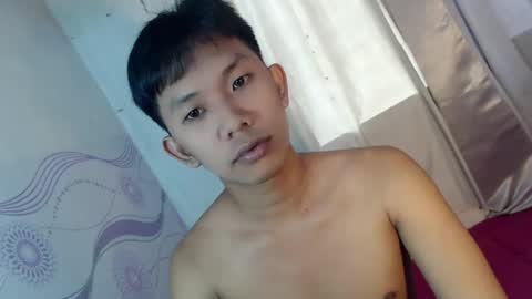 Snapshot of jay_xxx24 chatting on 07-12-26, 11:40 jay_xxx24 online show from 07-12-26, 11:40