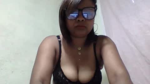 Snapshot of jayah69 chatting on 05-19-26, 05:36 jayah69 online show from 05-19-26, 05:36
