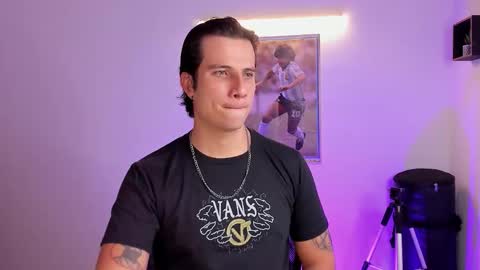 Jay Alvarrez online show from 09-22-25, 06:54