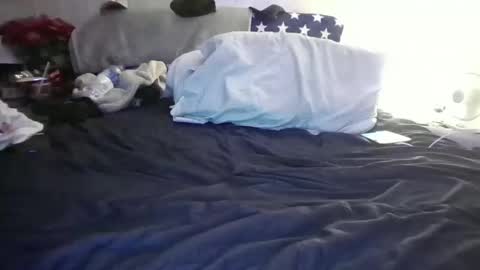jaybeast98 online show from 05-18-26, 12:51