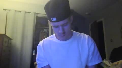 Snapshot of jaybrik92 chatting on 05-07-26, 03:12 Jlio Delgauto online show from 05-07-26, 03:12