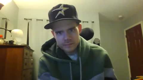 Snapshot of jaybrik92 chatting on 05-30-26, 02:41 Jlio Delgauto online show from 05-30-26, 02:41