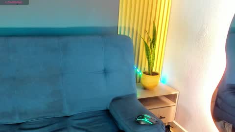 Snapshot of jaybrown_1 chatting on 12-14-25, 07:51 Jay online show from 12-14-25, 07:51