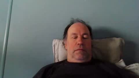 Snapshot of jaycu1962 chatting on 10-06-25, 10:40 Jay online show from 10-06-25, 10:40