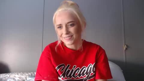 Blondie Queen Jayden online show from 01-15-25, 03:39