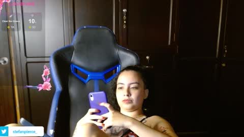      online show from 10-16-25, 01:17