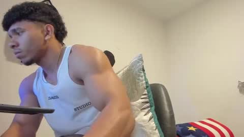 Snapshot of jaydenvance chatting on 07-12-26, 02:46 JAYDEN online show from 07-12-26, 02:46