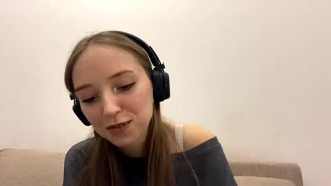 Isabella Rose online show from 03-04-26, 02:45