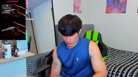 Jay online show from 05-26-26, 01:56