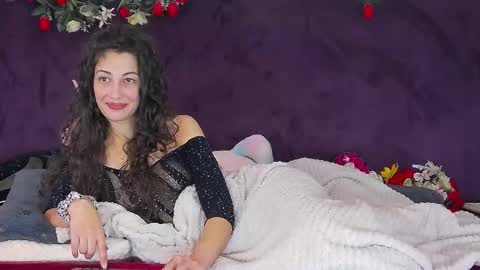 Snapshot of jayllene chatting on 11-17-25, 09:26 Jayllene online show from 11-17-25, 09:26