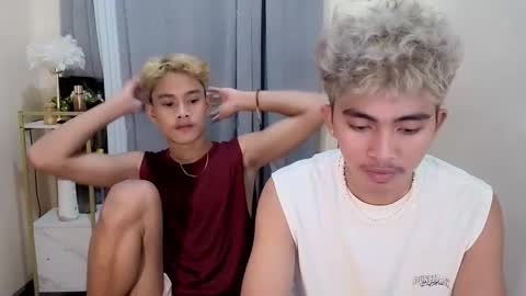 jaysee_hugecox online show from 04-25-26, 10:18