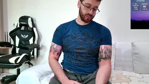 Snapshot of jayxcee_official chatting on 02-09-25, 03:11 jayxcee OFFICIAL online show from 02-09-25, 03:11