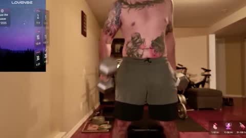 Snapshot of jayxcee_official chatting on 11-05-25, 01:16 jayxcee OFFICIAL online show from 11-05-25, 01:16