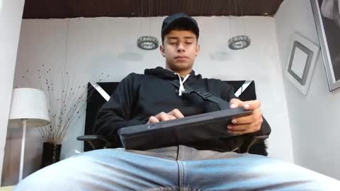 jaze_bradley online show from 03-12-25, 11:09