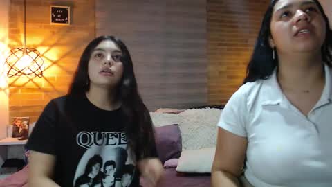 Snapshot of jazmin_dharius chatting on 12-20-25, 10:22 Jazmin and Scarlett online show from 12-20-25, 10:22