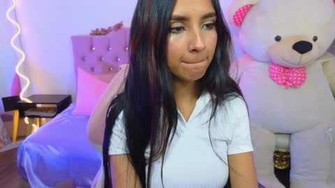 Snapshot of jazmin_tay chatting on 01-24-25, 07:18 Jazmin online show from 01-24-25, 07:18