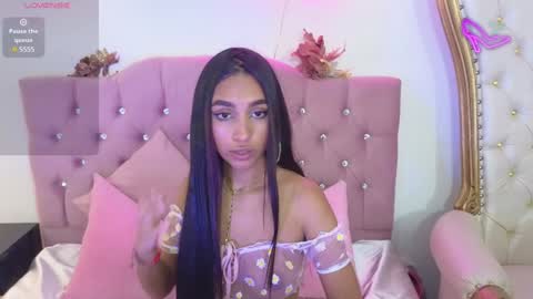 Snapshot of jazmin_tay chatting on 02-05-25, 07:31 Jazmin online show from 02-05-25, 07:31