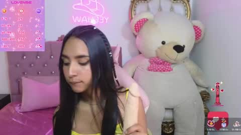 Snapshot of jazmin_tay chatting on 03-08-25, 10:34 Jazmin online show from 03-08-25, 10:34