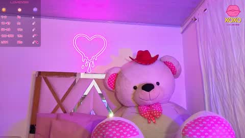 Snapshot of jazmin_tay chatting on 09-27-25, 11:48 Jazmin online show from 09-27-25, 11:48