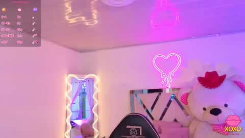 Snapshot of jazmin_tay chatting on 10-02-25, 11:39 Jazmin online show from 10-02-25, 11:39