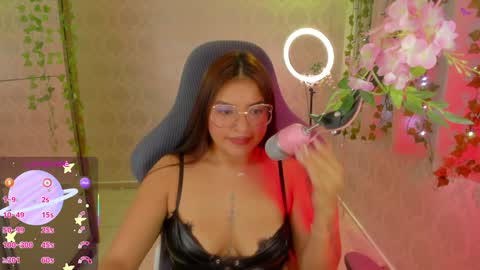 Jazmine online show from 01-20-25, 01:21