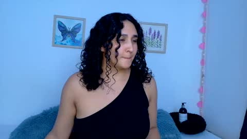 Snapshot of jazminepark chatting on 06-07-26, 09:07 JazminePark online show from 06-07-26, 09:07