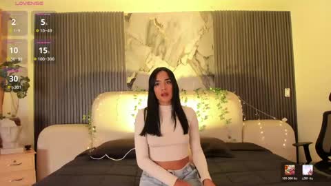 Snapshot of jazminrusso_ chatting on 05-10-26, 05:12 Jazminrusso online show from 05-10-26, 05:12
