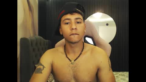 Snapshot of jbarto_ chatting on 04-27-26, 01:31 jbarto_ online show from 04-27-26, 01:31
